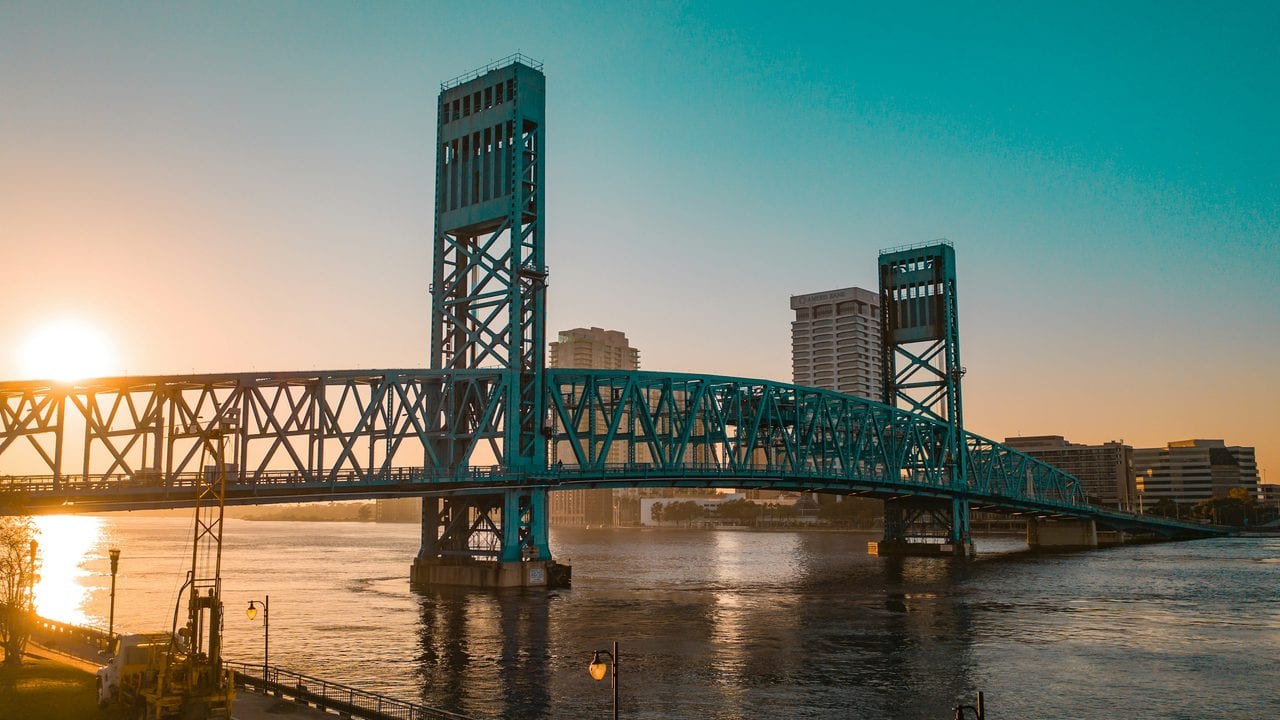 Green bridge over the St. Johns River in Jacksonville